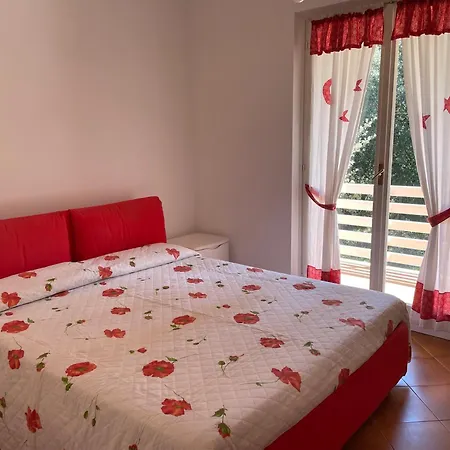 Villa A 10 Minuti Dal Mare Fregene Fregenae